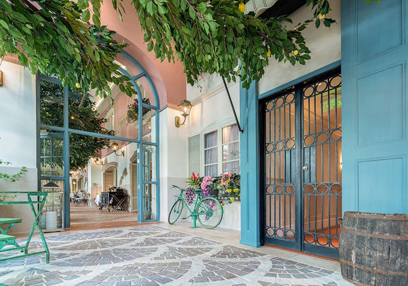 Mamo–Riyadh restaurant lighting