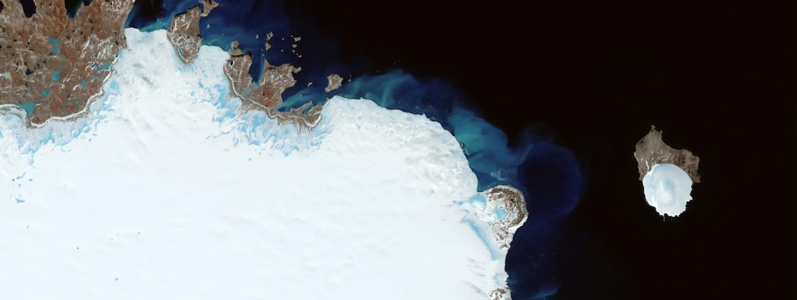 environmental lighting carbon neutral